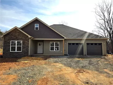 142 Goff Rd, King, NC 27021