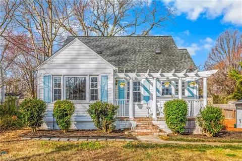 1256 Irving St, Winston Salem, NC 27103