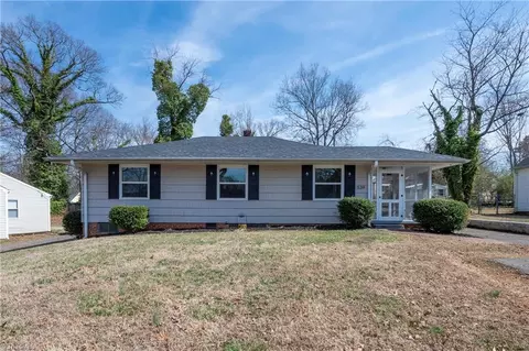 539 Westview Dr, Winston Salem, NC 27103