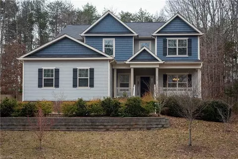 5409 Torwood Dr, Greensboro, NC 27409