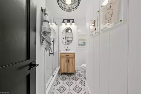 Entry Way - 511 Spruce St, High Point, NC 27262 photo 4 of 4