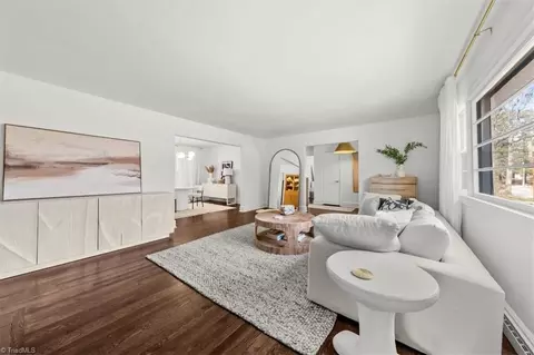 Living - 511 Spruce St, High Point, NC 27262 photo 1 of 4