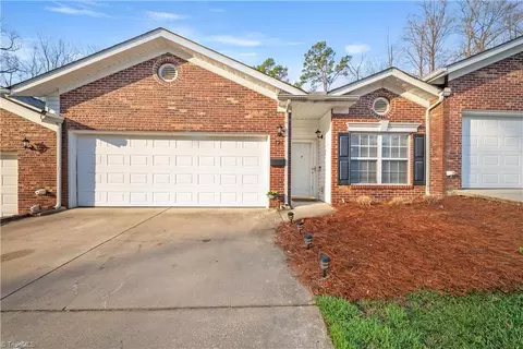 121 Fox Haven Ct, Lexington, NC 27292