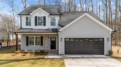2603 Cromwell Rd, Greensboro, NC 27407