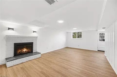 Living - 3603 Rolling Rd, High Point, NC 27265 photo 3 of 4