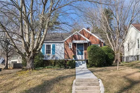 920 Bellview St, Winston Salem, NC 27103