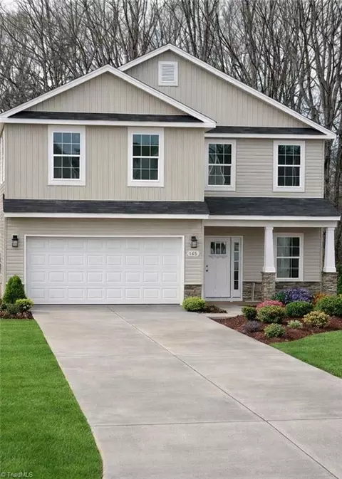110 Vine Maple Ct, King, NC 27021