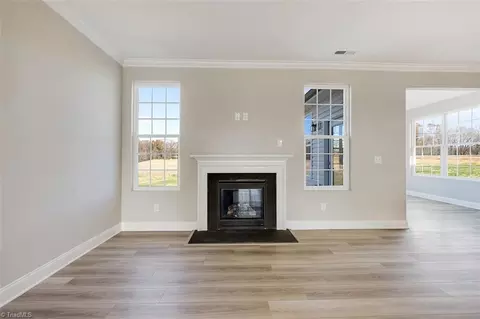 125 Rocky Maple Dr, King, NC 27021 photo 4