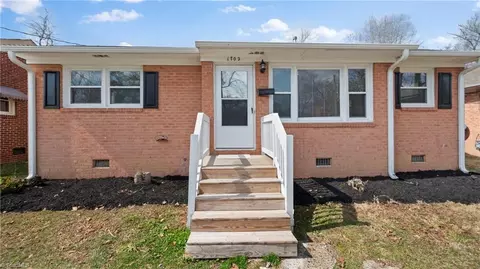 1702 Eastwood Ave, Greensboro, NC 27401