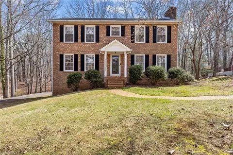 220 Baptist Dr, King, NC 27021