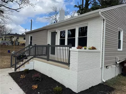 1402 Darden St, High Point, NC 27262