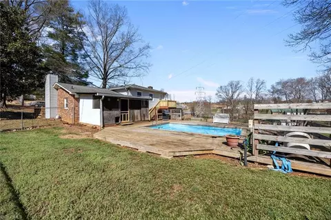 Exterior - 112 Logan Ct, King, NC 27021 photo 8 of 13