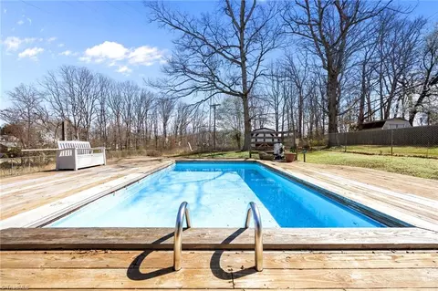 Exterior - 112 Logan Ct, King, NC 27021 photo 5 of 13