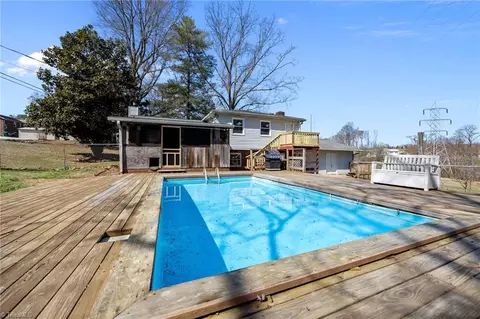 Exterior - 112 Logan Ct, King, NC 27021 photo 7 of 13