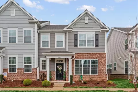 1728 Westfall St, Kernersville, NC 27284