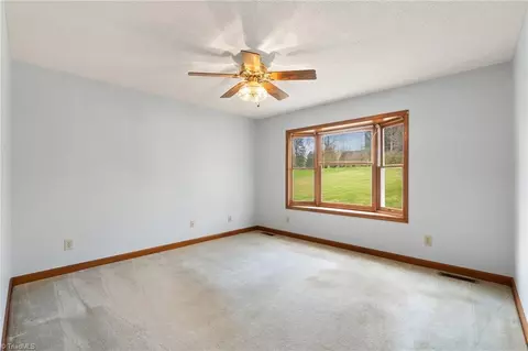 Bedroom - 4875 Hampton Rd, Clemmons, NC 27012 photo 3 of 3
