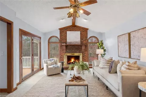 Living - 4875 Hampton Rd, Clemmons, NC 27012 photo 1 of 2
