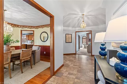 Entry Way - 4875 Hampton Rd, Clemmons, NC 27012 photo 1 of 4