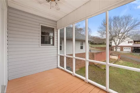 Exterior - 4875 Hampton Rd, Clemmons, NC 27012 photo 1 of 5