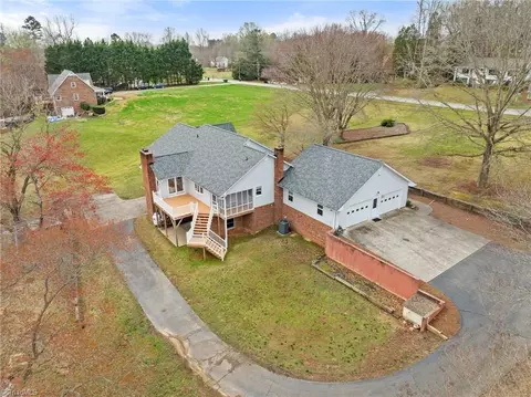View/Area - 4875 Hampton Rd, Clemmons, NC 27012 photo 2 of 3