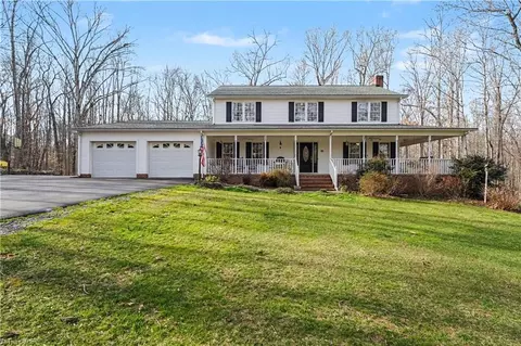 Exterior - 4717 Deaton Rd, Trinity, NC 27370 photo 4 of 10