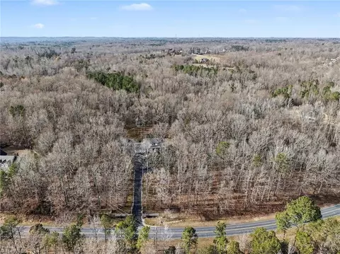 View/Area - 4717 Deaton Rd, Trinity, NC 27370 photo 2 of 4