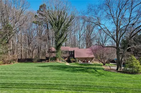 5114 Hedrick Dr, Greensboro, NC 27410