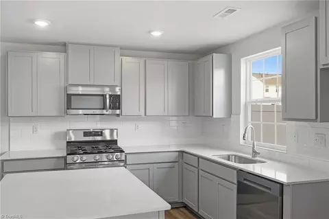 Kitchen - 248 Plumtree Ct, King, NC 27021 photo 3 of 4