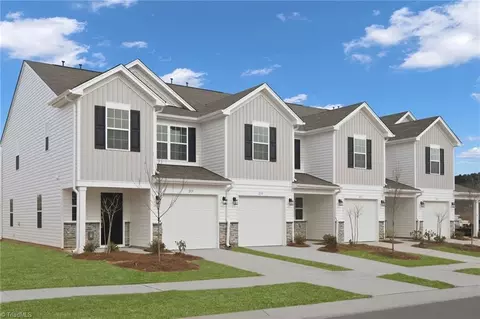 Exterior - 248 Plumtree Ct, King, NC 27021 photo 3 of 5