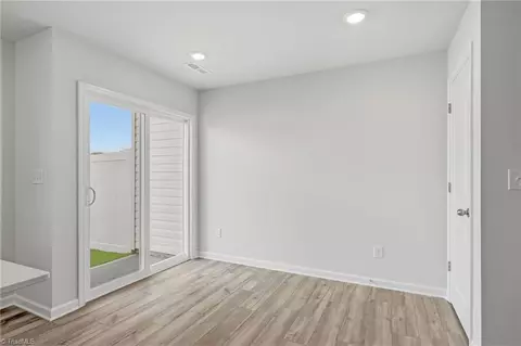 Entry Way - 248 Plumtree Ct, King, NC 27021 photo 3 of 7