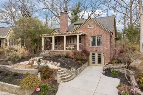 1606 W End Pl, Greensboro, NC 27403