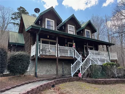 1634 Lake Country Drive Ext, Asheboro, NC 27205