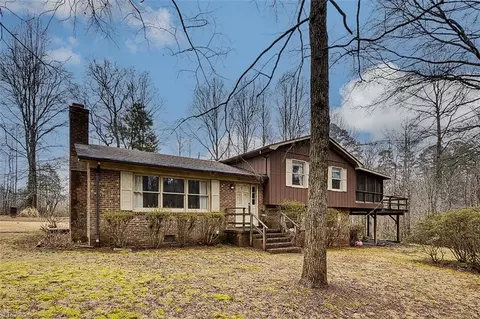 179 Glenn Williams Dr, Randleman, NC 27317