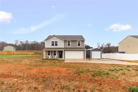 143 Hunt Rd, Lexington, NC 27292