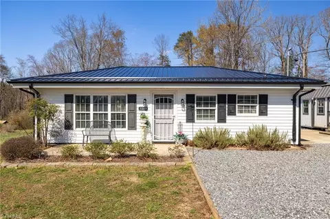 1067 Nc Highway 87, Reidsville, NC 27320