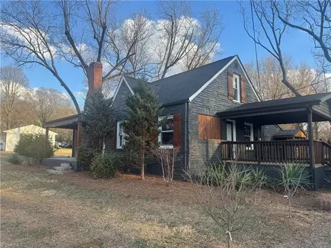 5719 Hackney Rd, Greensboro, NC 27409