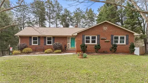 4016 Yarbrough Ave, Winston Salem, NC 27106