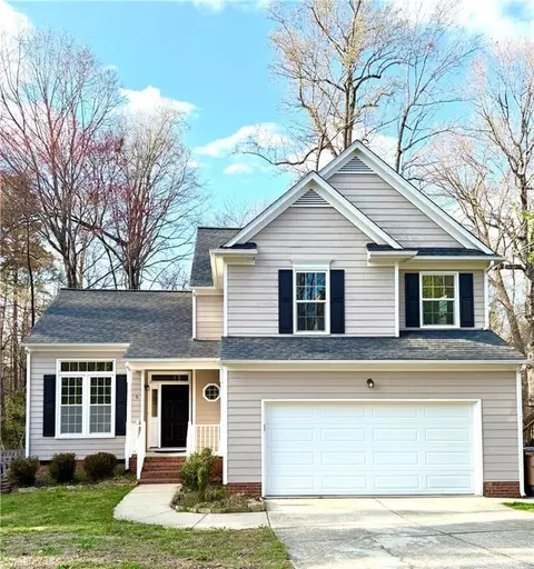 5 Archer Glen Ct, Greensboro, NC 27407