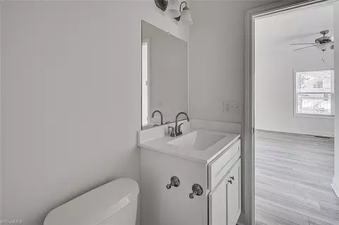 Bath - 604 Oliver St, Ramseur, NC 27316 photo 3 of 4