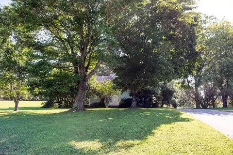 4798 Pearl Ferguson Rd, Liberty, NC 27298