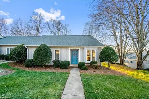 1449 Grantland Pl, Greensboro, NC 27410