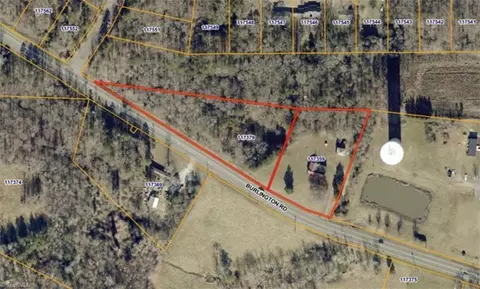 5901 5917 Burlington Rd, Mcleansville, NC 27301