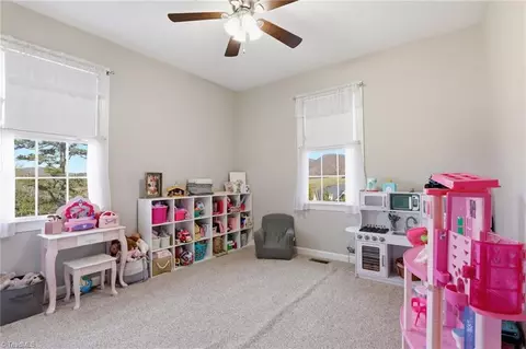 Bedroom - 362 Mountain Shadows Dr, Purlear, NC 28665 photo 3 of 4
