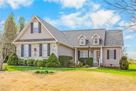 193 Greenfield Rd, Mocksville, NC 27028