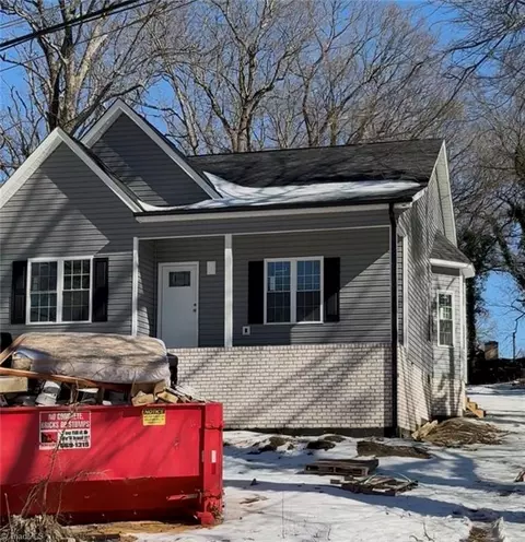 1213 Bellevue St, Greensboro, NC 27406
