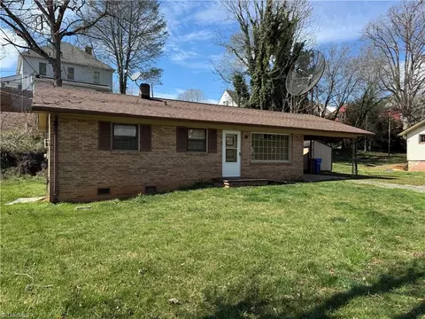 1199 Franklin St, North Wilkesboro, NC 28659