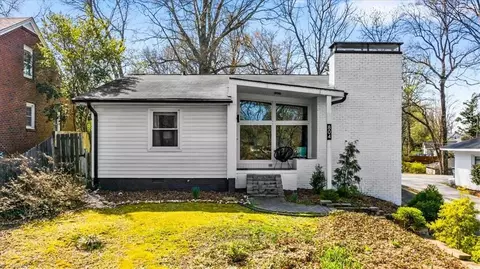804 Willowbrook Dr, Greensboro, NC 27403