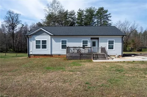 3432 Parrish Rd, Winston Salem, NC 27105