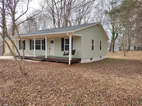 424 Auburndale St, Winston Salem, NC 27104