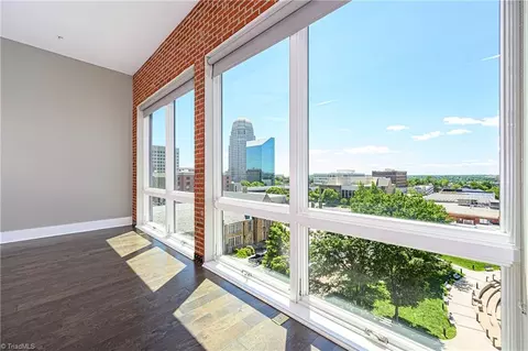 400 4th St W #504, Winston Salem, NC 27101